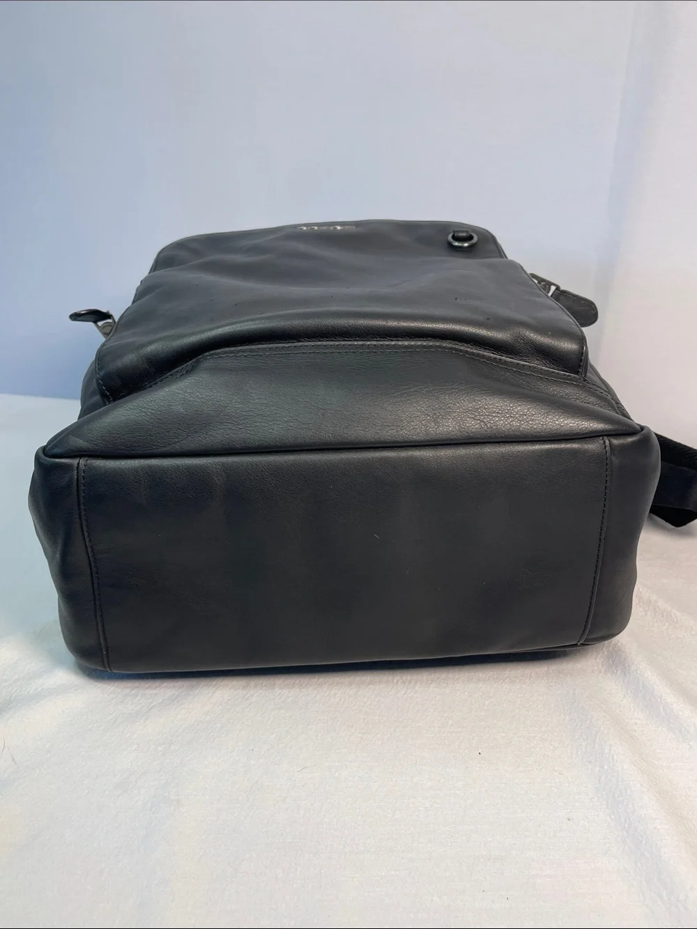 Coach M1944-89939 Graham Black Leather Large Backpack